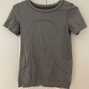 GRAY LULU LEMON TOP - great for working out, taking a stroll, or just relaxing:)